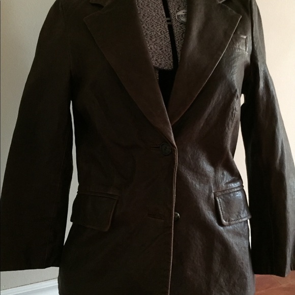 Elizabeth and James genuine leather blazer - Picture 5 of 12